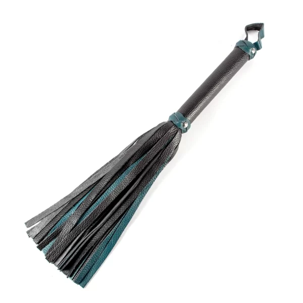 Mittlerer Flogger »PainWolf« Aus Hochwertigem Leder | Petrol 3
