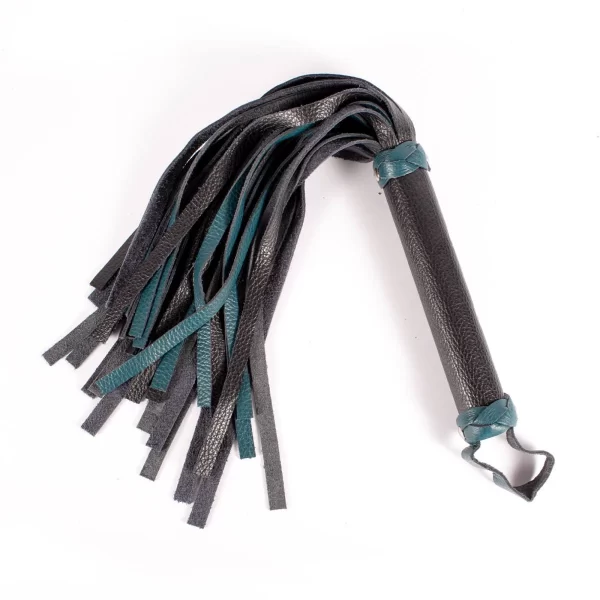 Mittlerer Flogger »PainWolf« Aus Hochwertigem Leder | Petrol 1